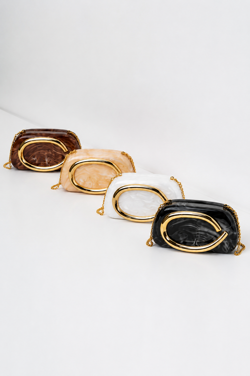 AURA CLUTCH